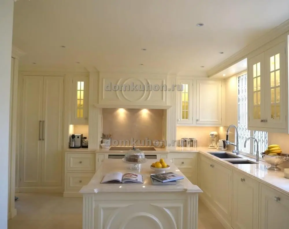 Кухня с островом - Абада